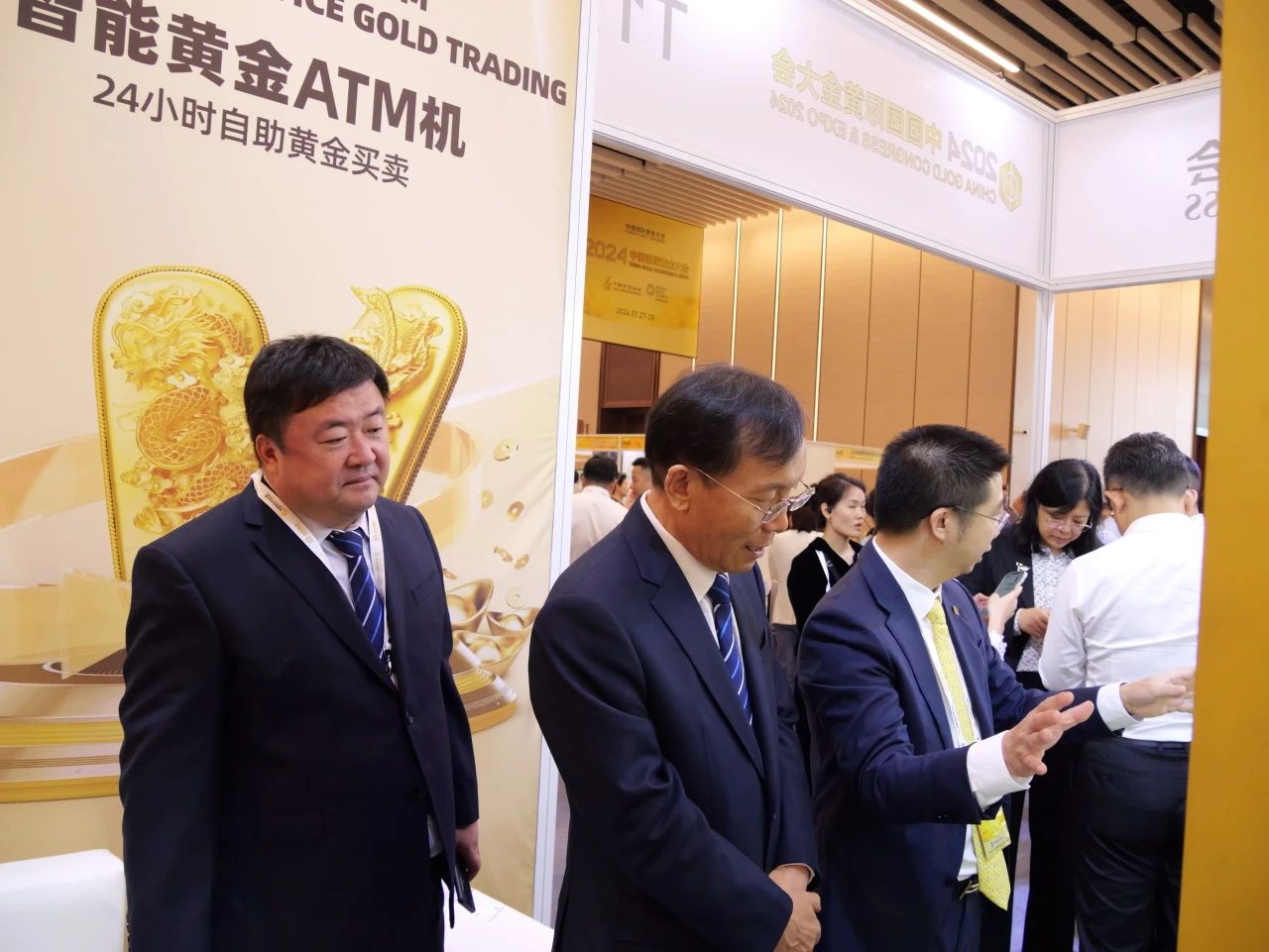 1722560689174010012.jpg 4.jpg